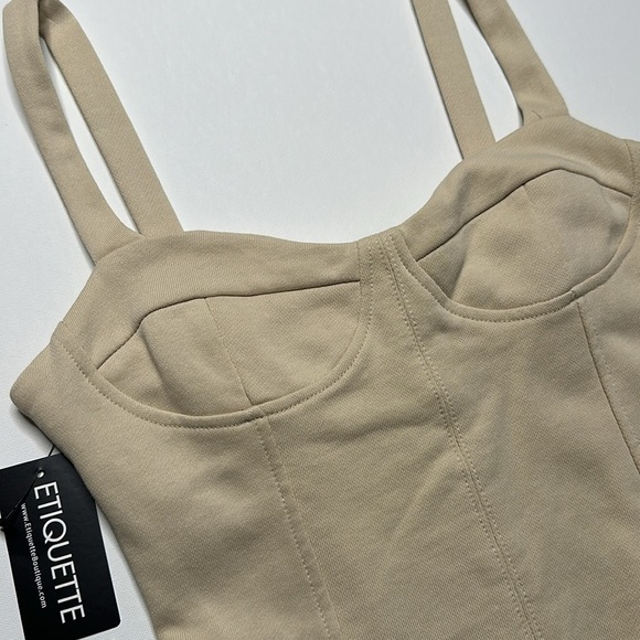 Etiquette Cream Bustier - Picture 2 of 8